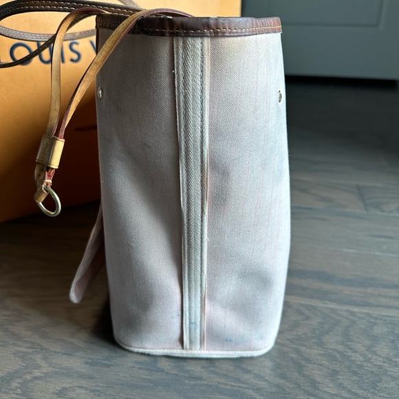 Louis Vuitton Never Full Pink Interior with original box, bag & dust pouch - Picture 11 of 17